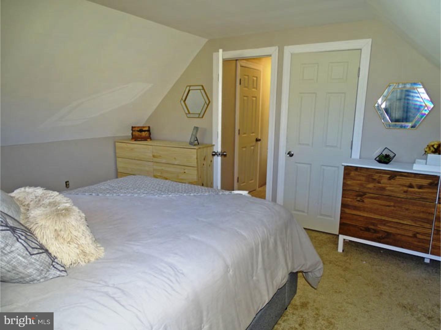 6 Thistle Road Levittown, PA 19056 - Photo 14 of 25 Bedroom - Main