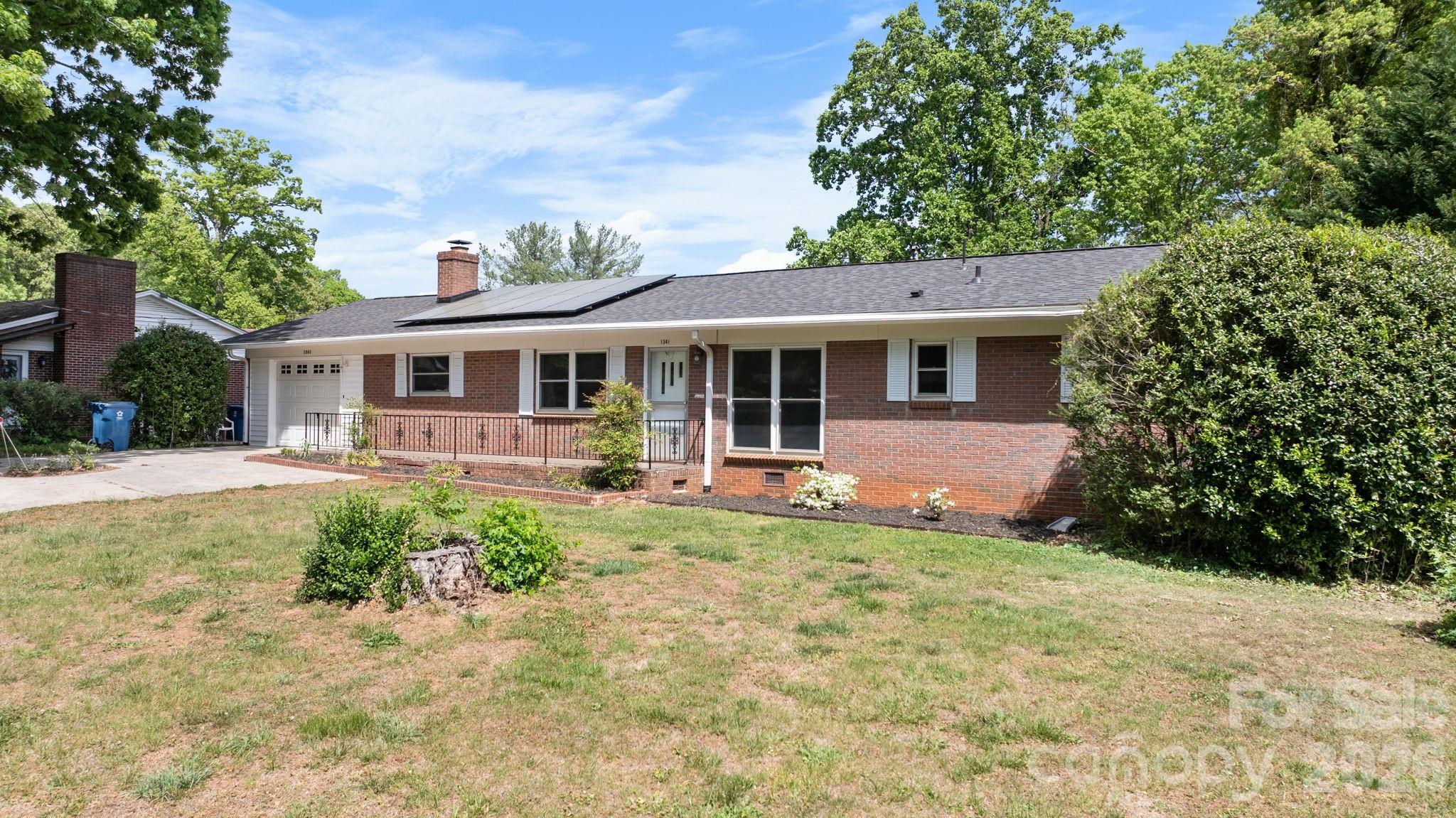 1341 26th Street Southwest Hickory, NC 28602 - Photo 23 of 37