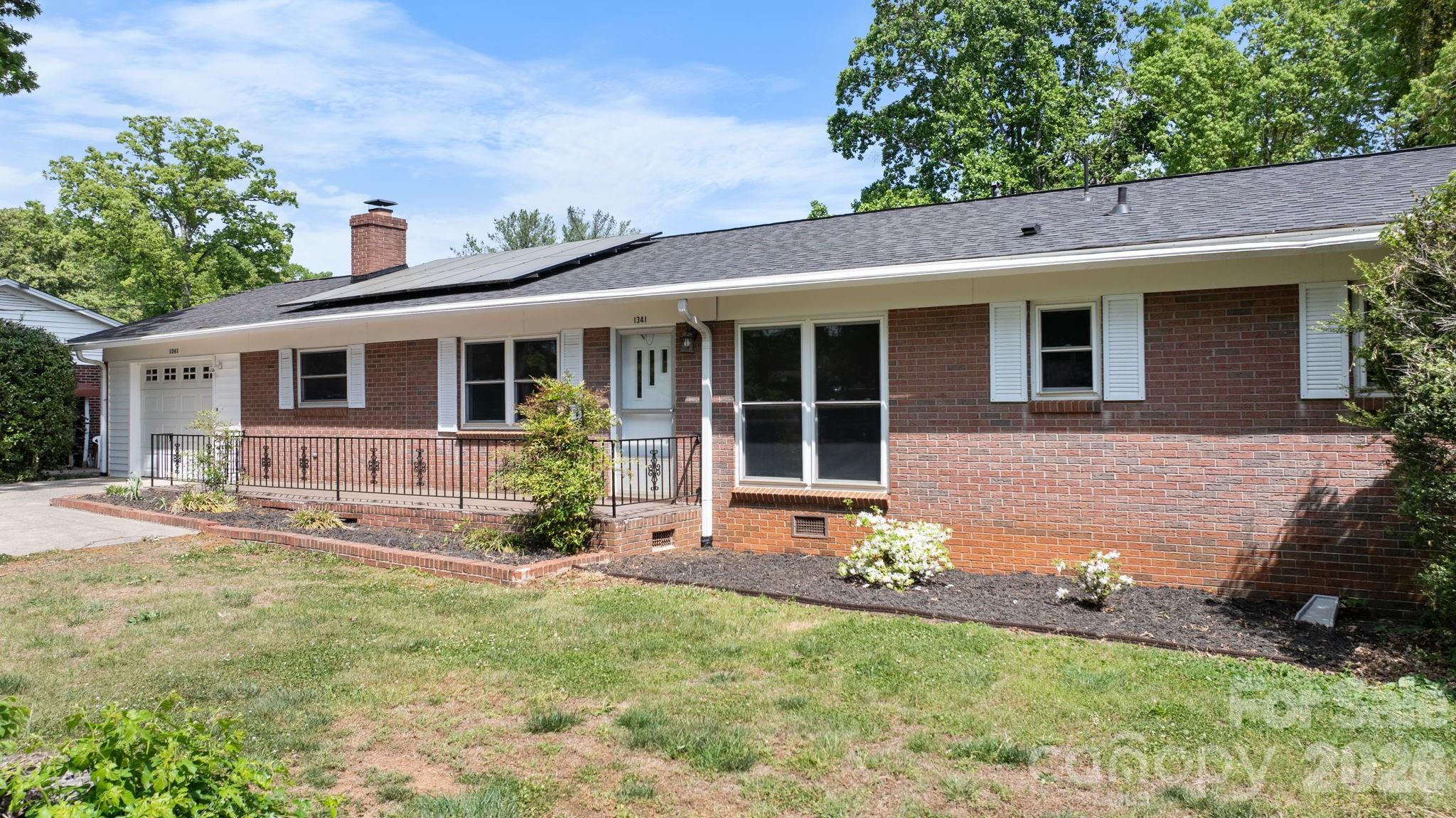 1341 26th Street Southwest Hickory, NC 28602 - Photo 24 of 37