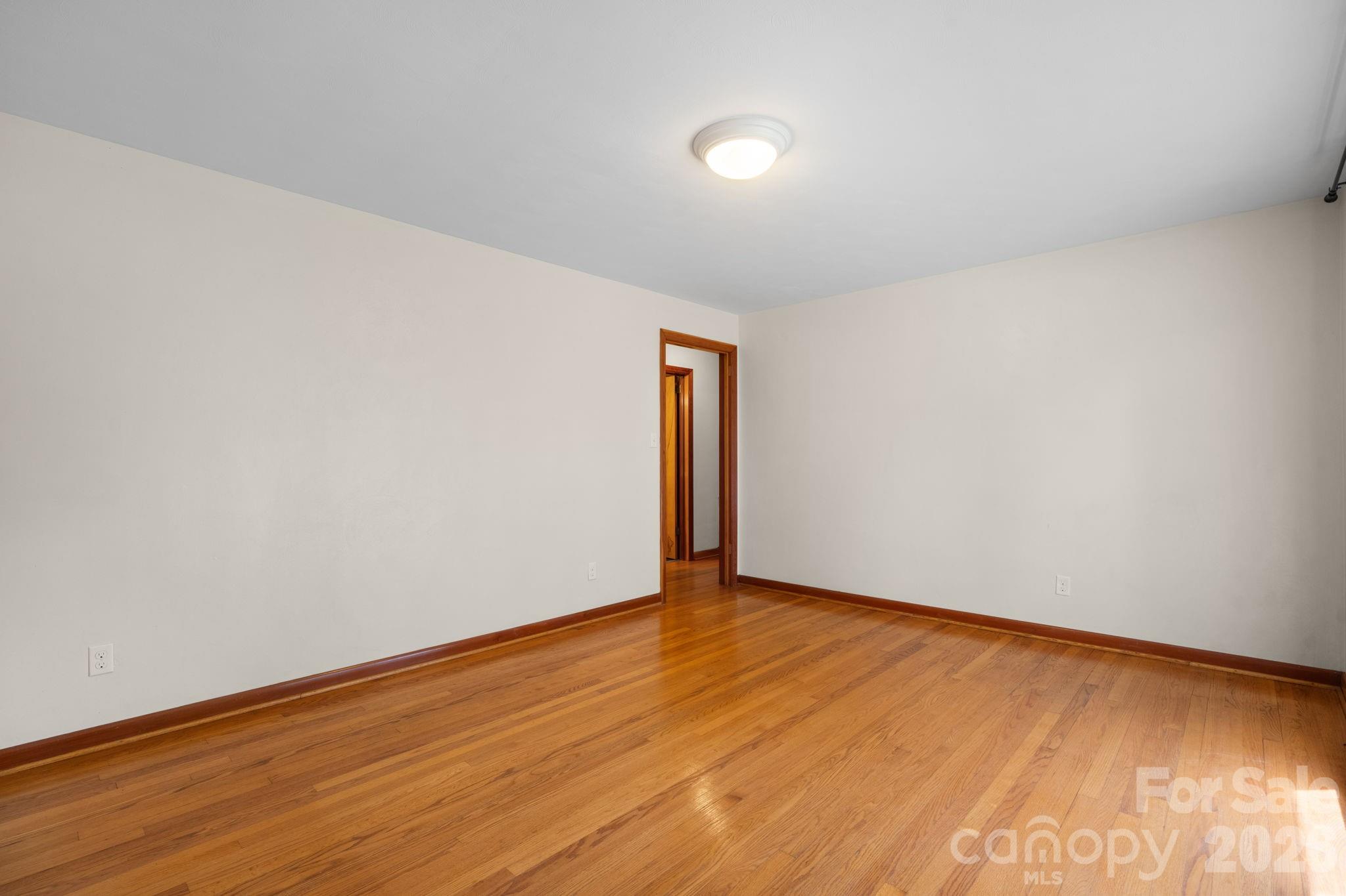 1341 26th Street Southwest Hickory, NC 28602 - Photo 3 of 37
