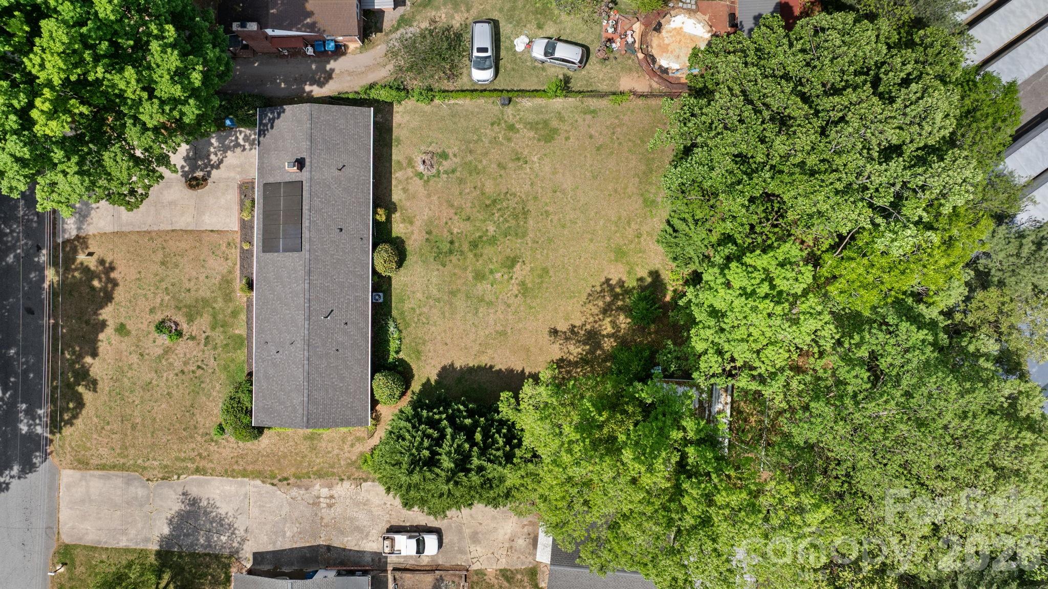 1341 26th Street Southwest Hickory, NC 28602 - Photo 32 of 37