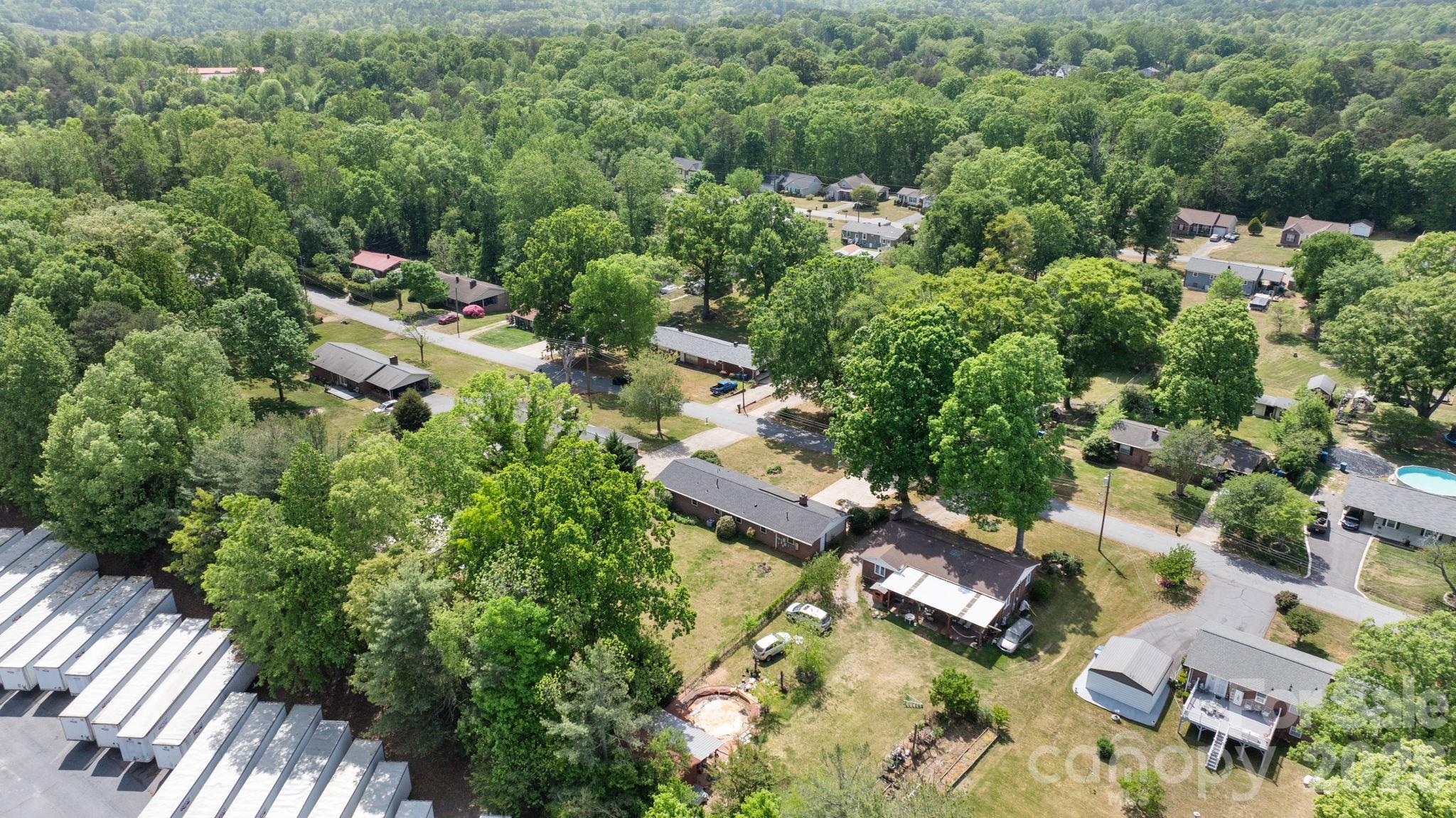 1341 26th Street Southwest Hickory, NC 28602 - Photo 36 of 37