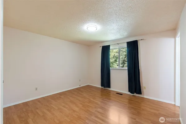 $525,000 | 6811 36th Avenue Southeast, Lacey, WA 98503