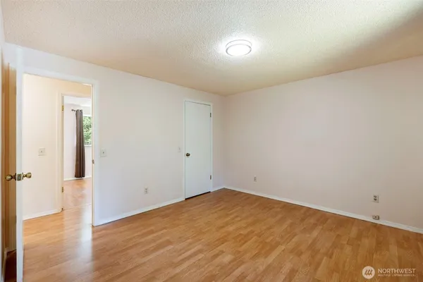 $525,000 | 6811 36th Avenue Southeast, Lacey, WA 98503