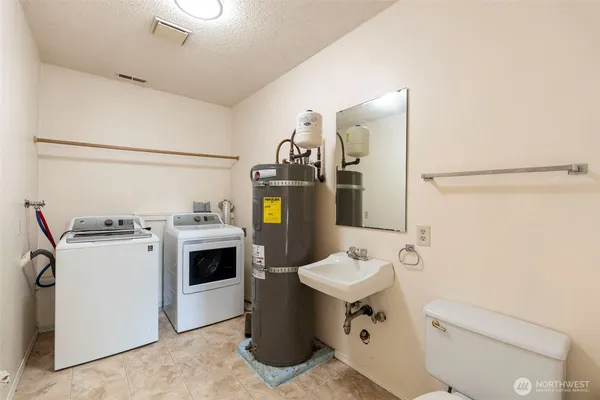 $525,000 | 6811 36th Avenue Southeast, Lacey, WA 98503