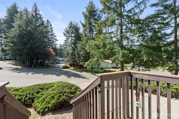 $525,000 | 6811 36th Avenue Southeast, Lacey, WA 98503