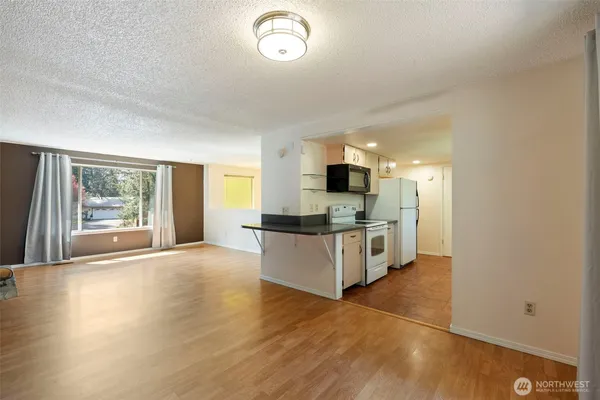 $525,000 | 6811 36th Avenue Southeast, Lacey, WA 98503