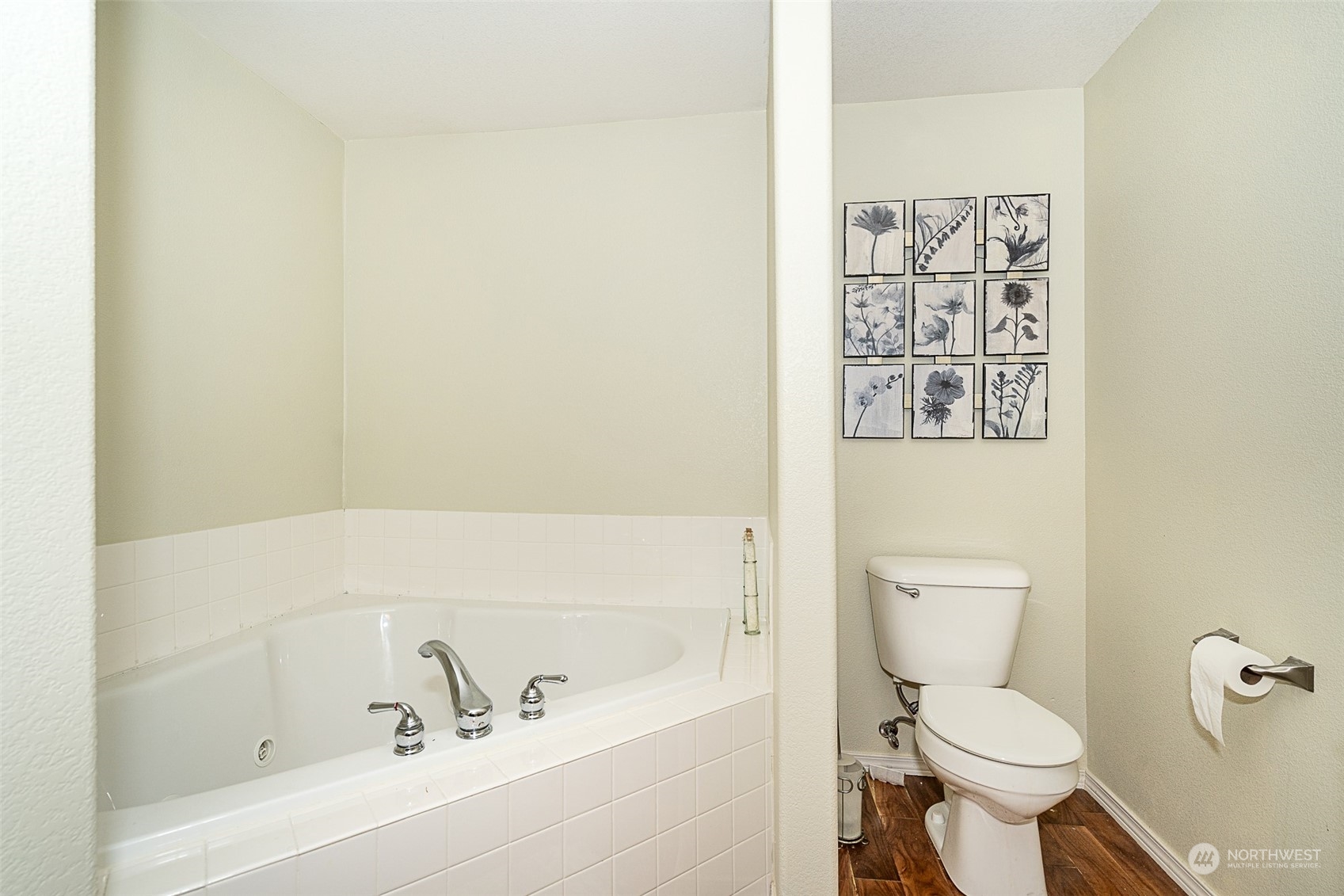 330-38 Brockway Road Chehalis, WA 98532 - Photo 22 of 40 a white toilet sitting next to a bathroom sink