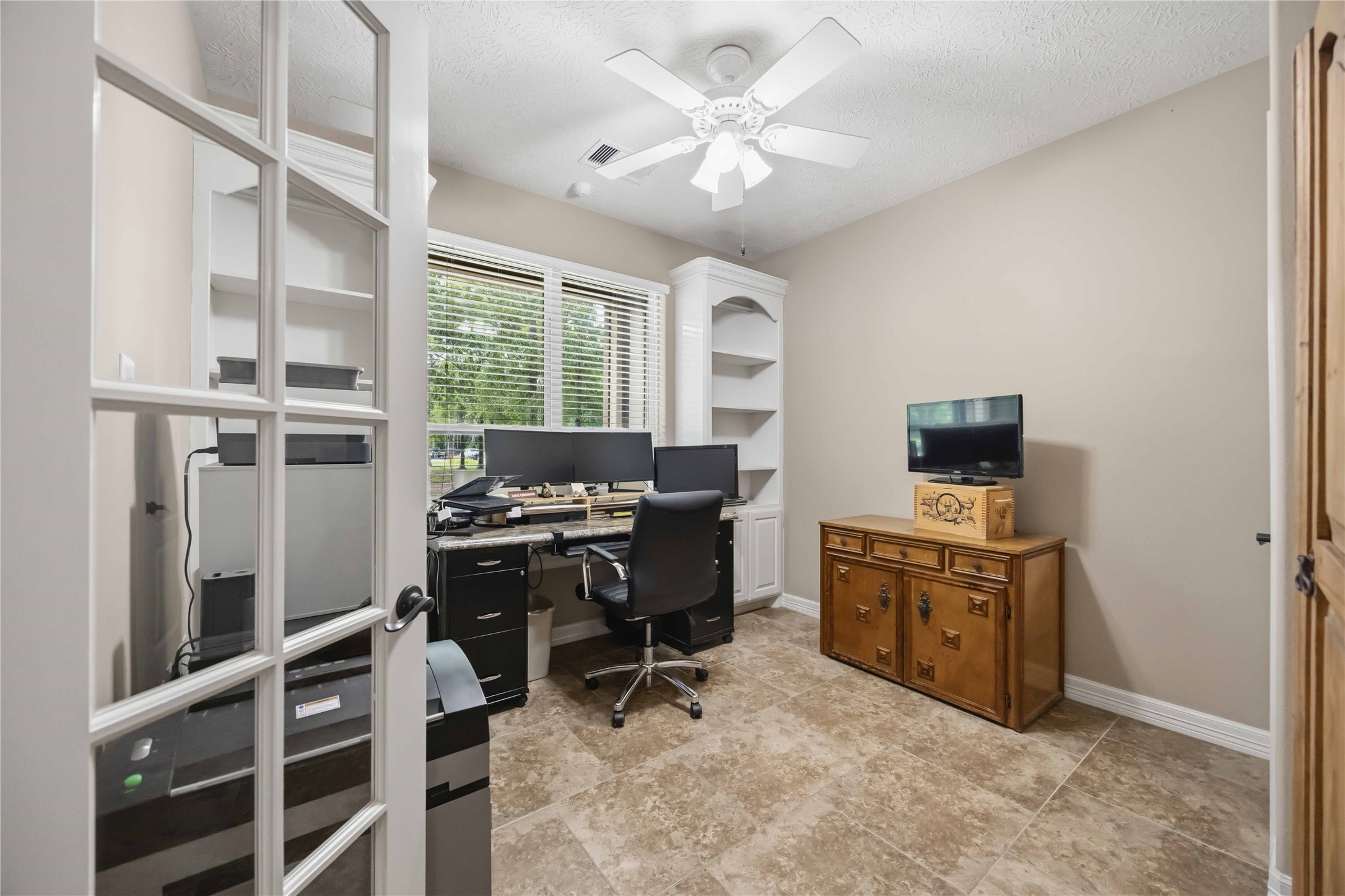 21015 Angus Drive Cleveland, TX 77328 - Photo 18 of 50 Gallery Image 18