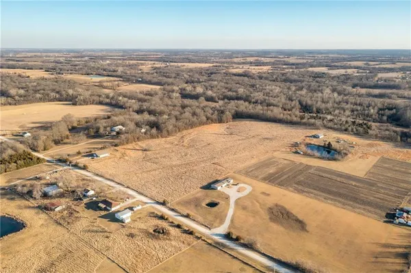 $199,985 | 0 Southwest 700th Road, Holden, MO 64040