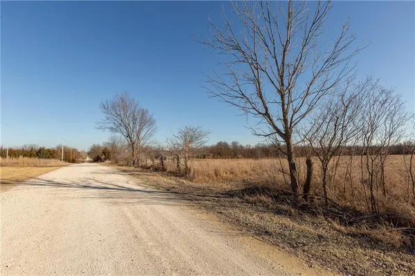 $199,985 | 0 Southwest 700th Road, Holden, MO 64040