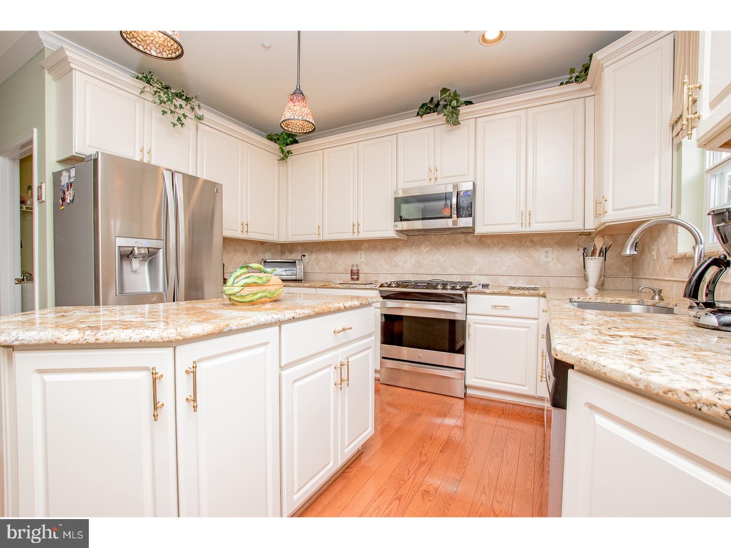 3236 Riding Court Chalfont, PA 18914 - Photo 11 of 25 Gallery Image 11