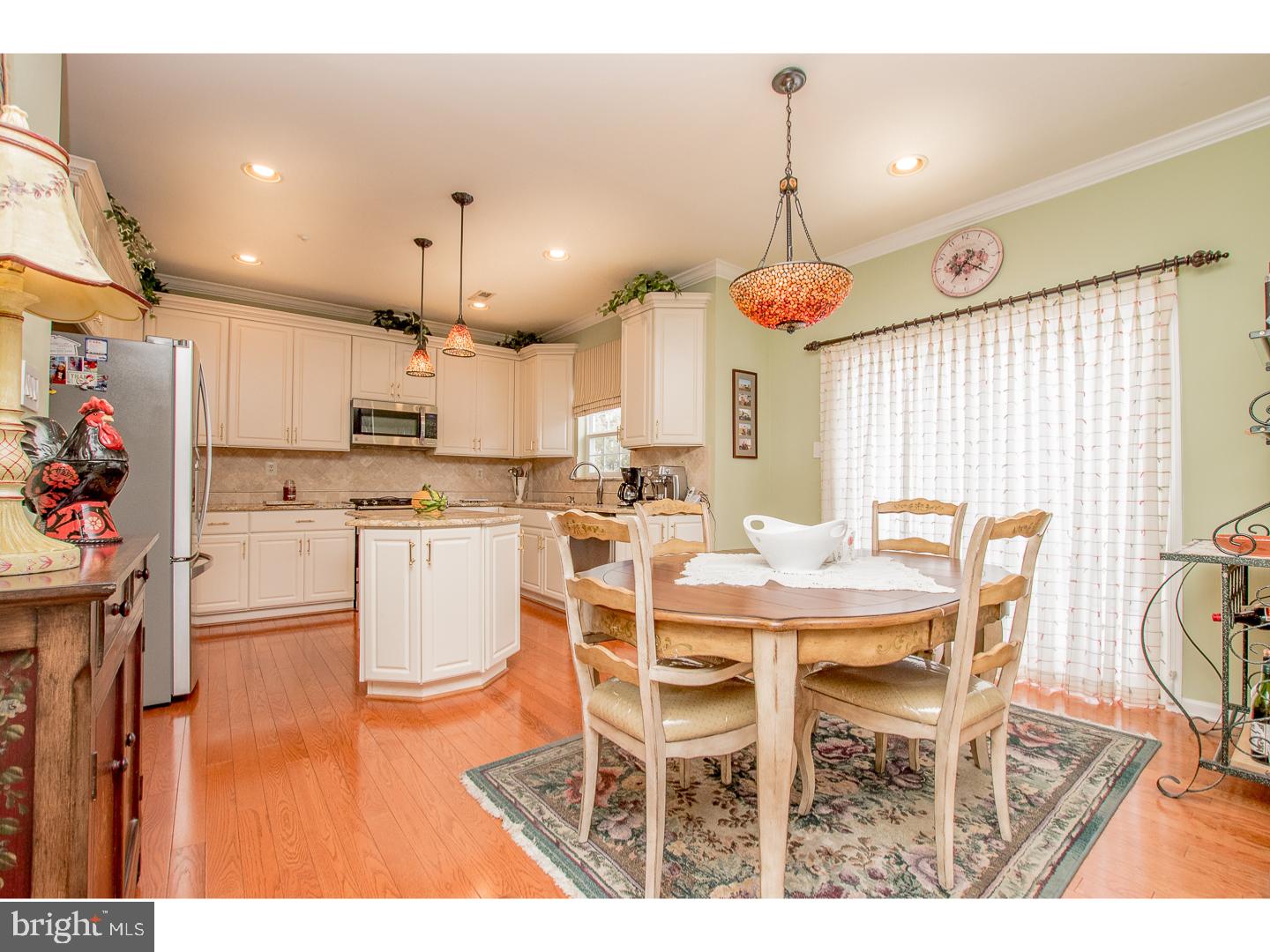 3236 Riding Court Chalfont, PA 18914 - Photo 13 of 25 Gallery Image 13