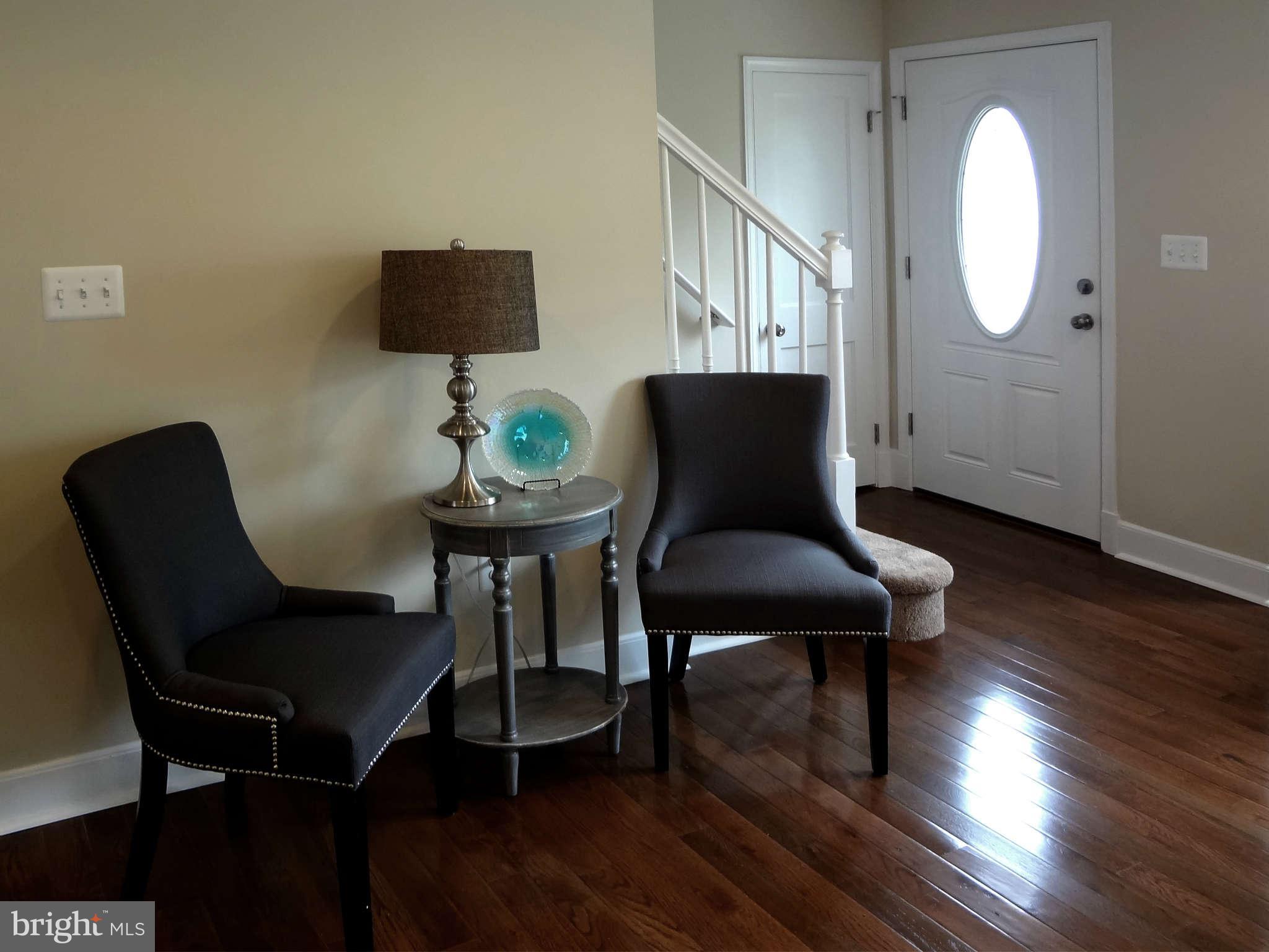 3408 Fairview Road Gwynn Oak, MD 21207 - Photo 11 of 23 Living Room