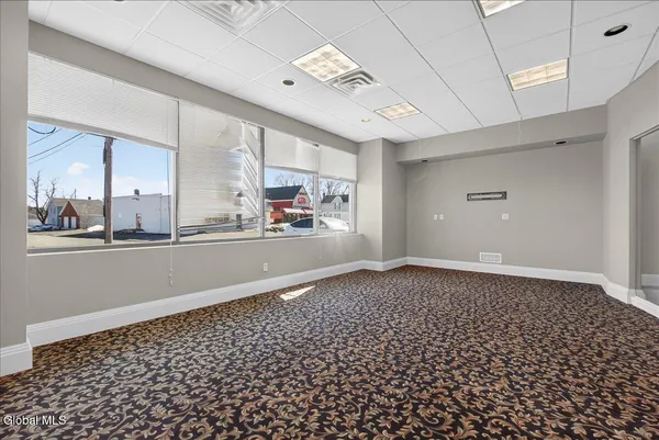 $6,000 | 2603 Guilderland Avenue, Rotterdam, NY 12306