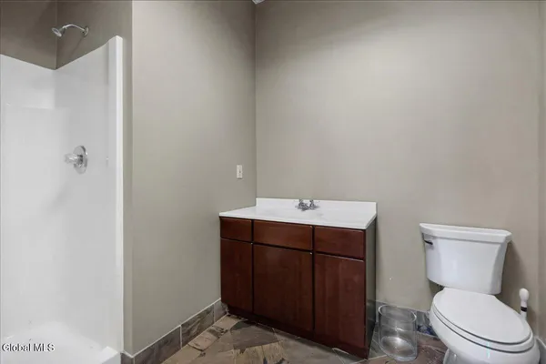 $6,000 | 2603 Guilderland Avenue, Rotterdam, NY 12306