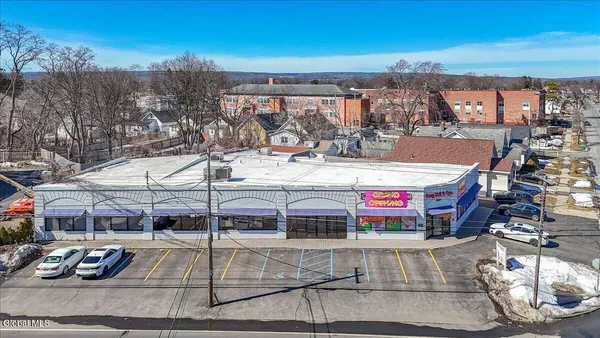 $6,000 | 2603 Guilderland Avenue, Rotterdam, NY 12306