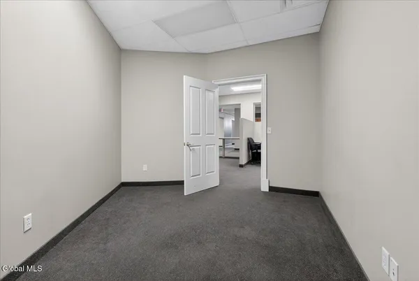 $6,000 | 2603 Guilderland Avenue, Rotterdam, NY 12306