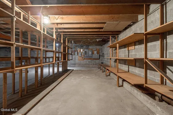 $6,000 | 2603 Guilderland Avenue, Rotterdam, NY 12306