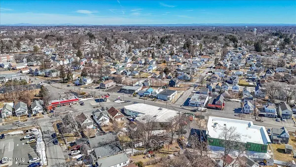 $6,000 | 2603 Guilderland Avenue, Rotterdam, NY 12306