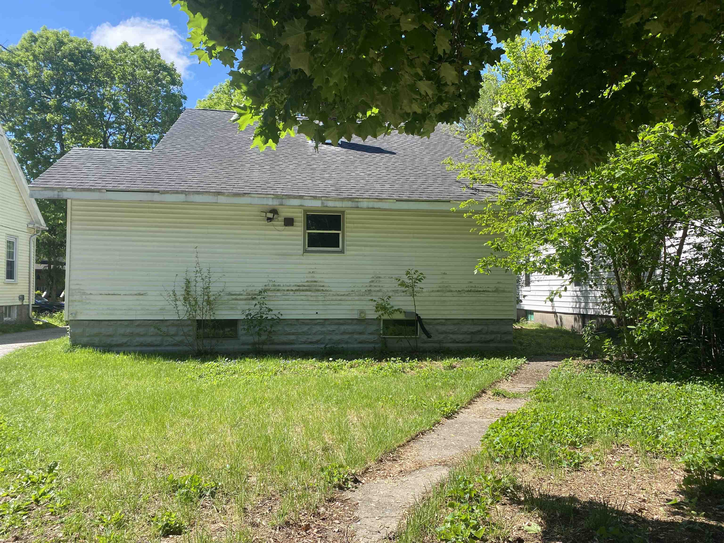 2129 2nd Street Bay City, MI 48708 - Photo 21 of 22