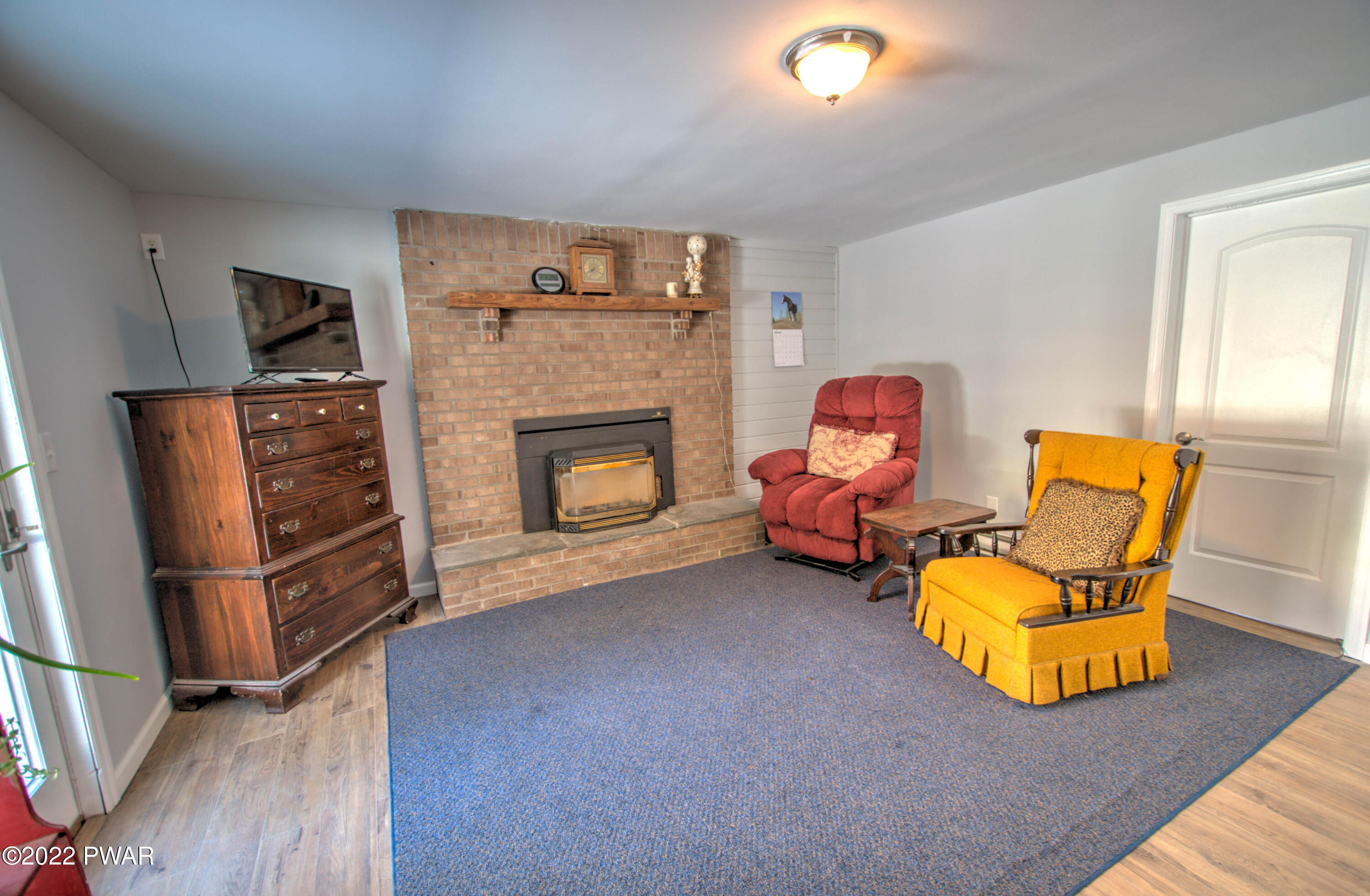 121 Pine Forest Road Greeley, PA 18425 - Photo 18 of 24 18-Common Room 1a
