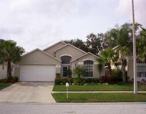 2505 Siena Way Valrico, FL 33596 - Photo 1 of 1 a front view of a house with a yard