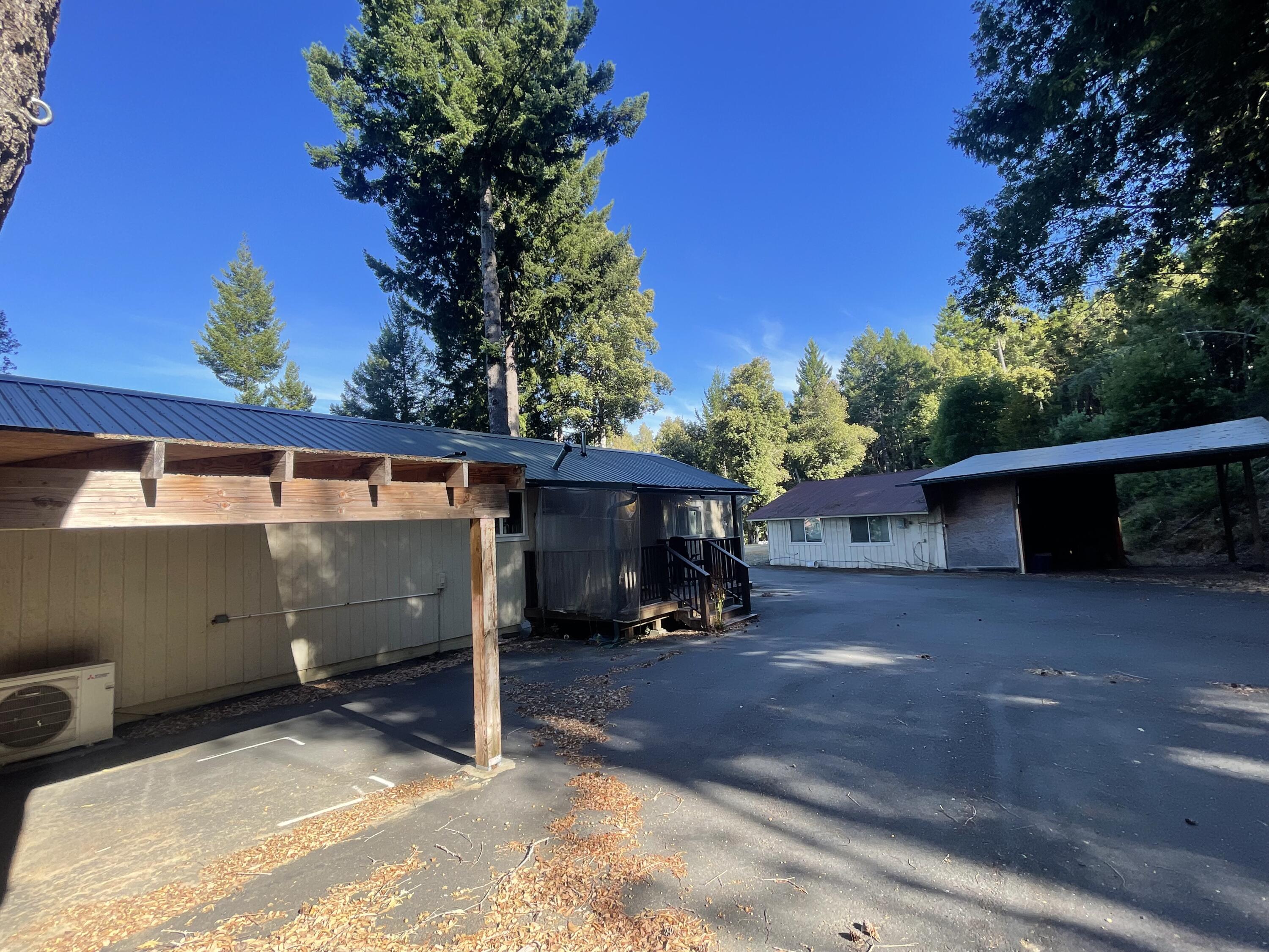 6045 Wilder Ridge Road Garberville, CA 95542 - Photo 15 of 38