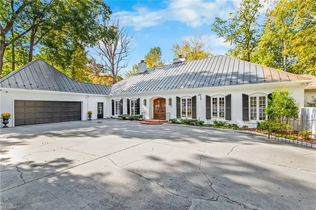 $1,050,000 | 1116 Ferndale Boulevard, High Point, NC 27262