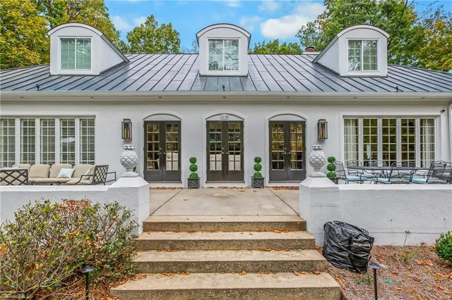 $1,050,000 | 1116 Ferndale Boulevard, High Point, NC 27262