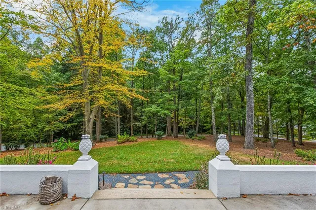 $1,050,000 | 1116 Ferndale Boulevard, High Point, NC 27262