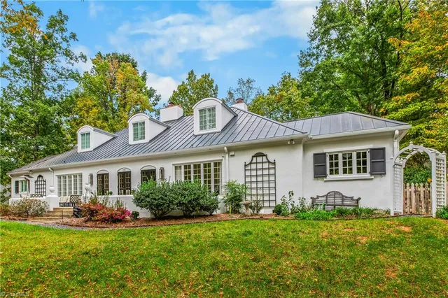 $1,050,000 | 1116 Ferndale Boulevard, High Point, NC 27262