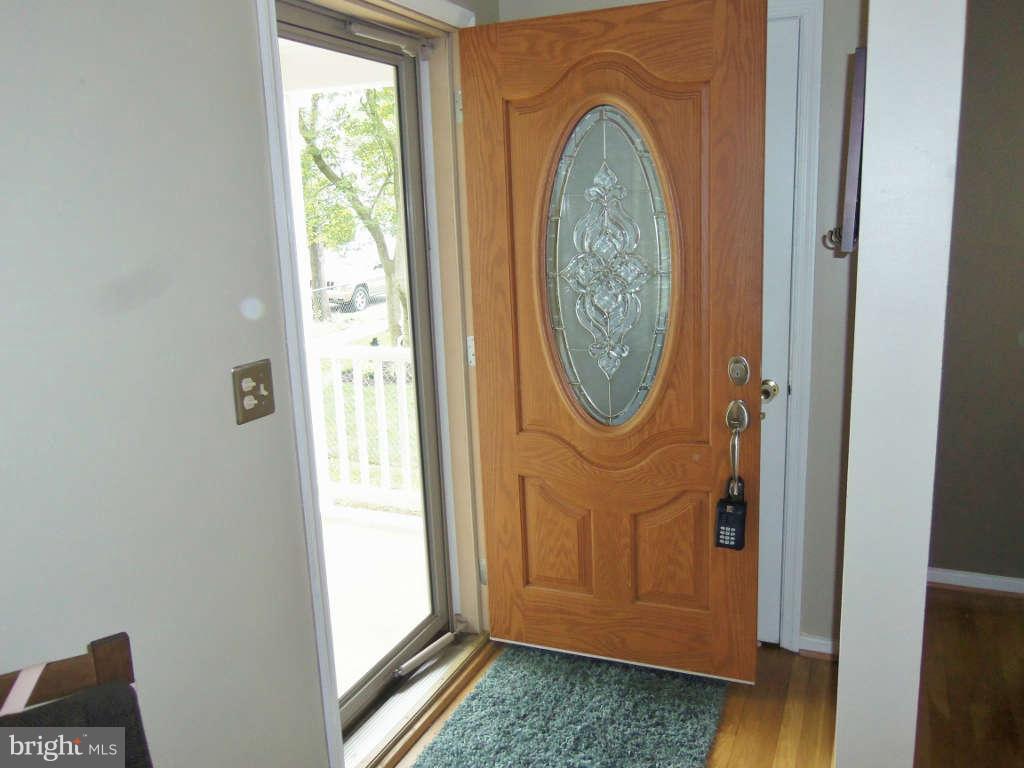 1603 Parham Road Silver Spring, MD 20903 - Photo 7 of 15 Interior (General)