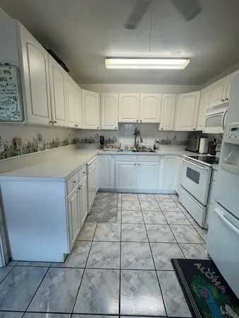 $3,100 | 1322 North M Street, Lake Worth Beach, FL 33460