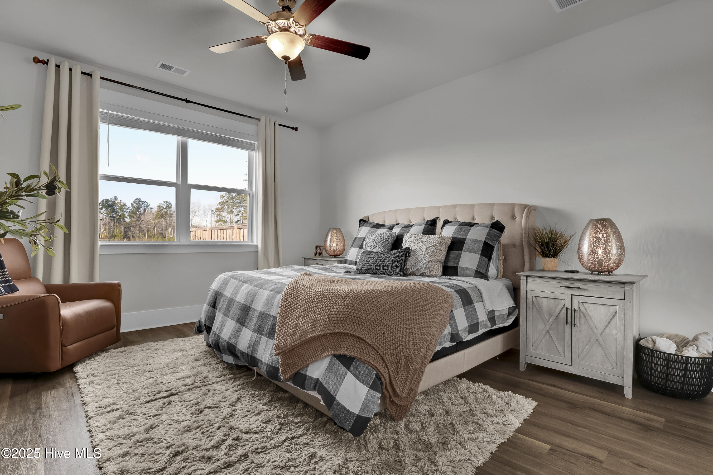 511 Edgewater Way Surf City, NC 28445 - Photo 20 of 61 Master Bedroom, 1st Floor