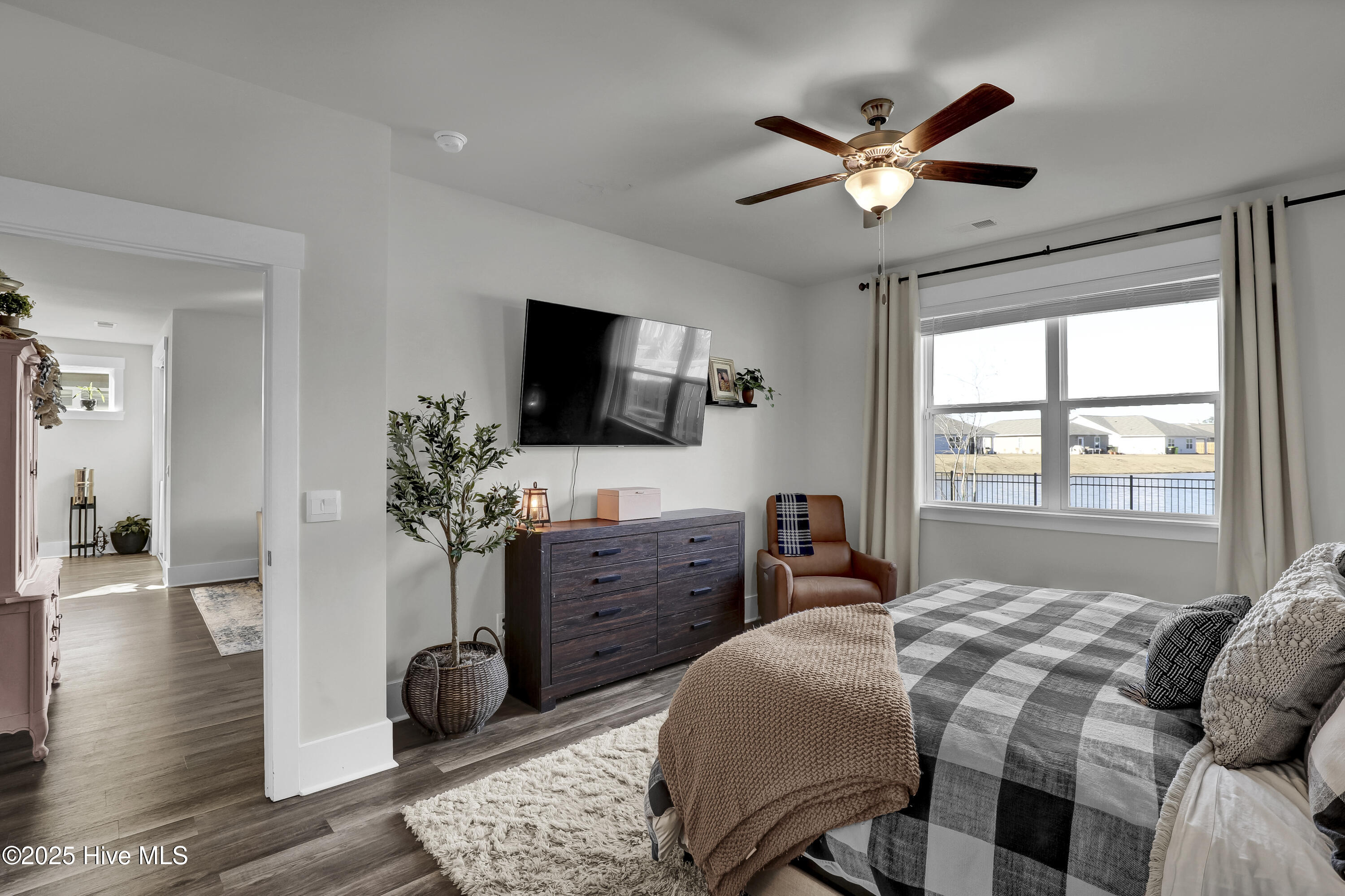 511 Edgewater Way Surf City, NC 28445 - Photo 21 of 61 Master Bedroom, 1st Floor
