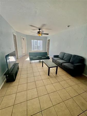 $2,000 | 4000 Southwest 23rd Street, Unit 1106, Gainesville, FL 32608