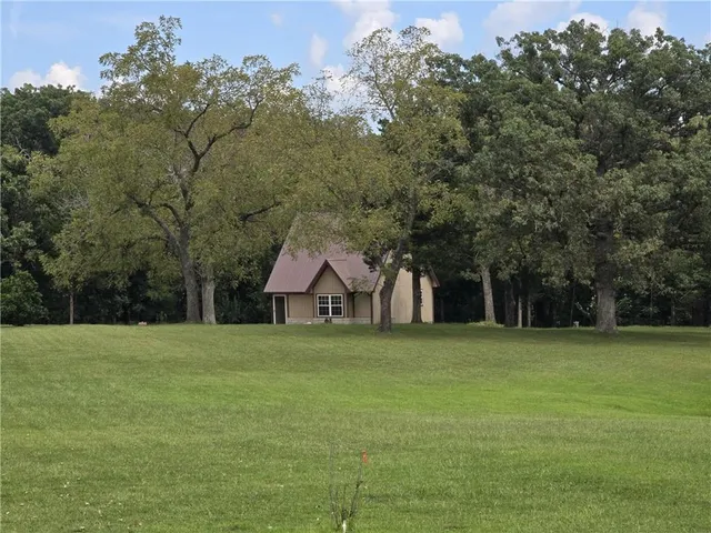 $1,699,900 | 5515 Northwest 451, Osceola, MO 64776