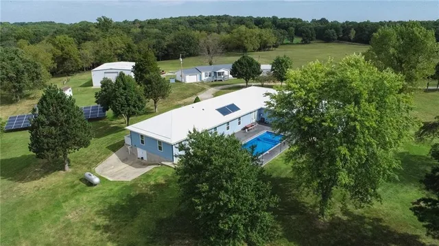 $1,699,900 | 5515 Northwest 451, Osceola, MO 64776