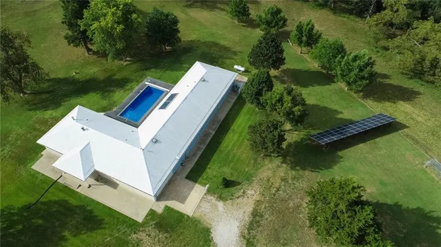 $1,699,900 | 5515 Northwest 451, Osceola, MO 64776