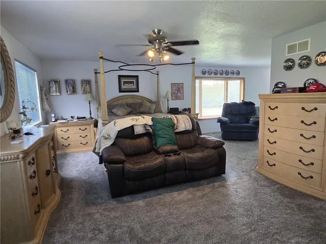 $1,699,900 | 5515 Northwest 451, Osceola, MO 64776