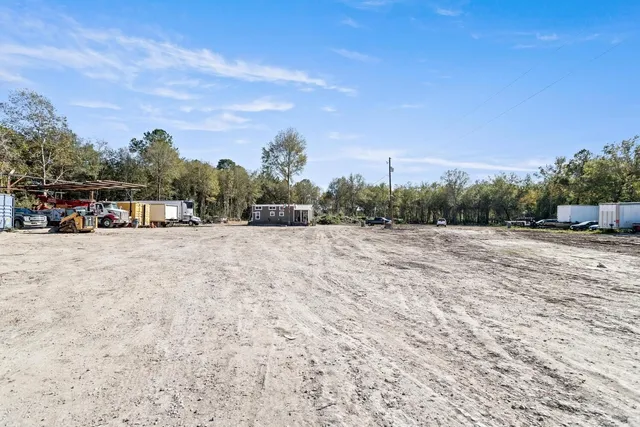 $4,500,000 | 3740 Us 90 Street East, Liberty, TX 77575