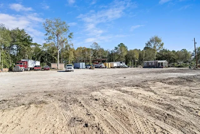 $4,500,000 | 3740 Us 90 Street East, Liberty, TX 77575