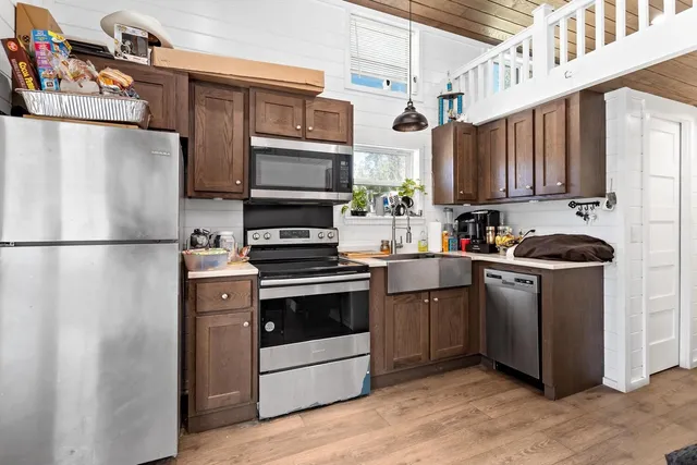 $4,500,000 | 3740 Us 90 Street East, Liberty, TX 77575