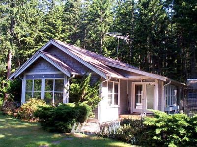 6713 Cultus Bay Road Clinton, WA 98236 - Photo 1 of 1 Gallery Image 1