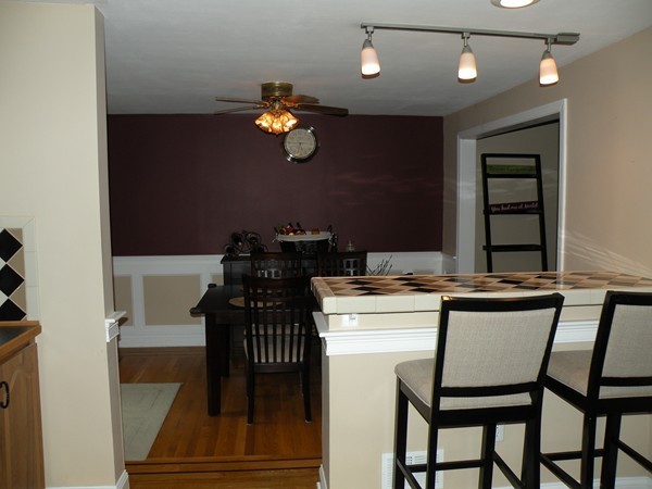 33 Harvard Road Billerica, MA 01821 - Photo 8 of 24