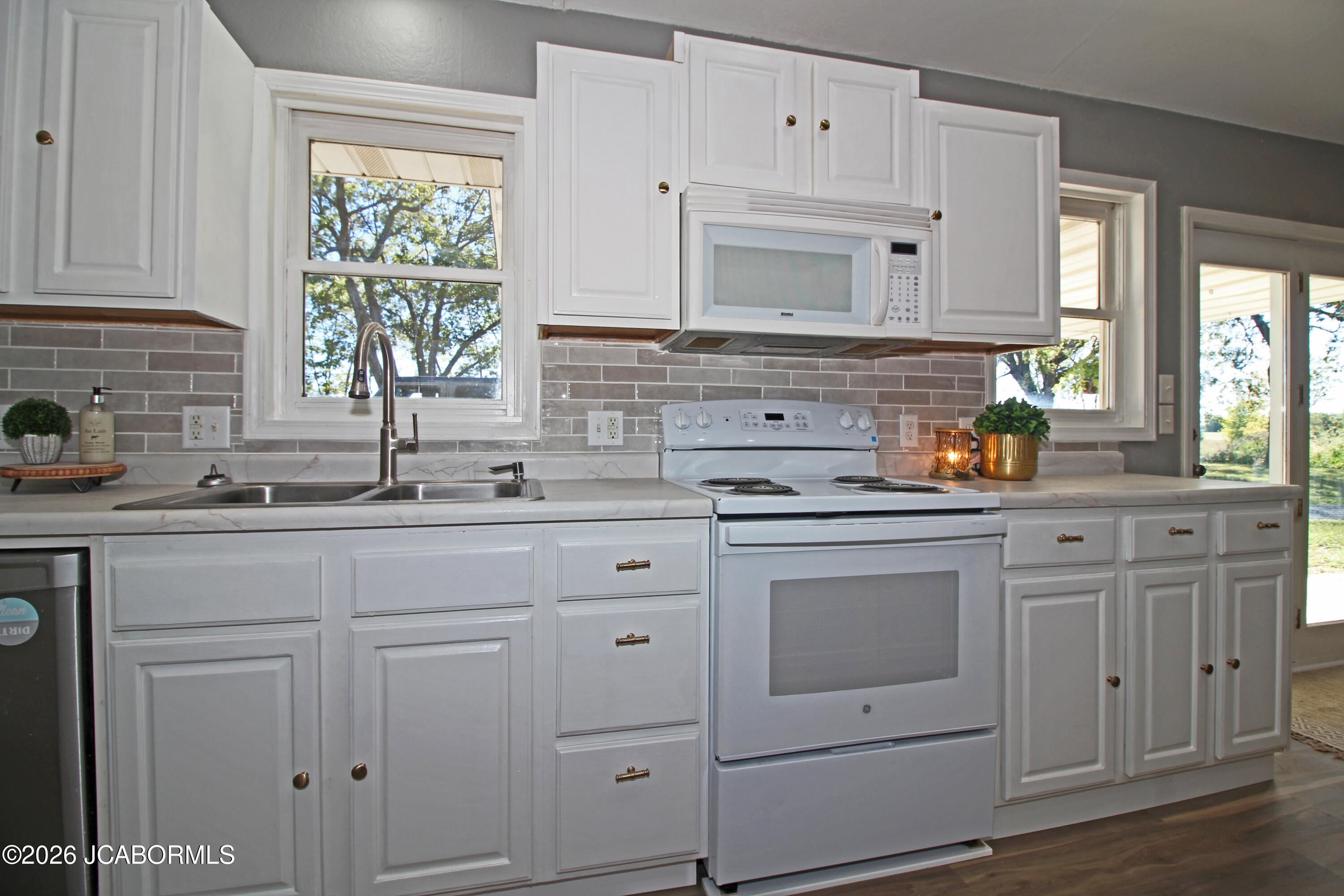 34899 Strawberry Road California, MO 65018 - Photo 7 of 18 Gallery Image 7