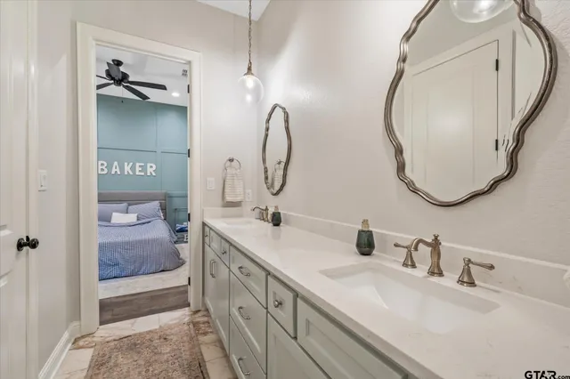 $759,900 | 15373 Lakeside Drive, Tyler, TX 75707