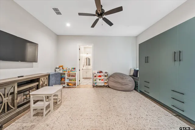 $759,900 | 15373 Lakeside Drive, Tyler, TX 75707