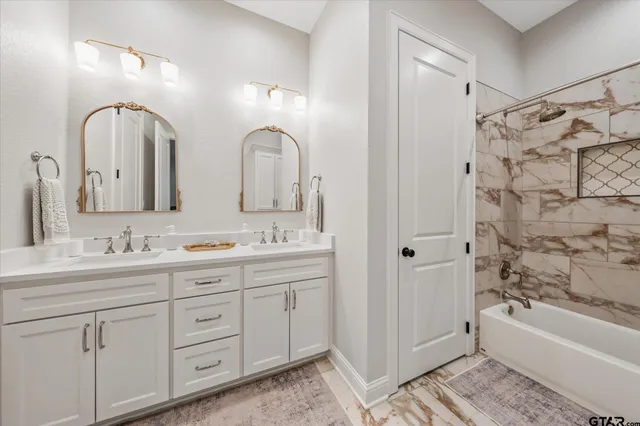 $759,900 | 15373 Lakeside Drive, Tyler, TX 75707